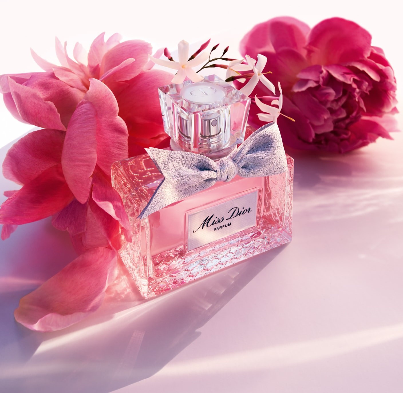 Miss Dior - missdior-05-2880x1440